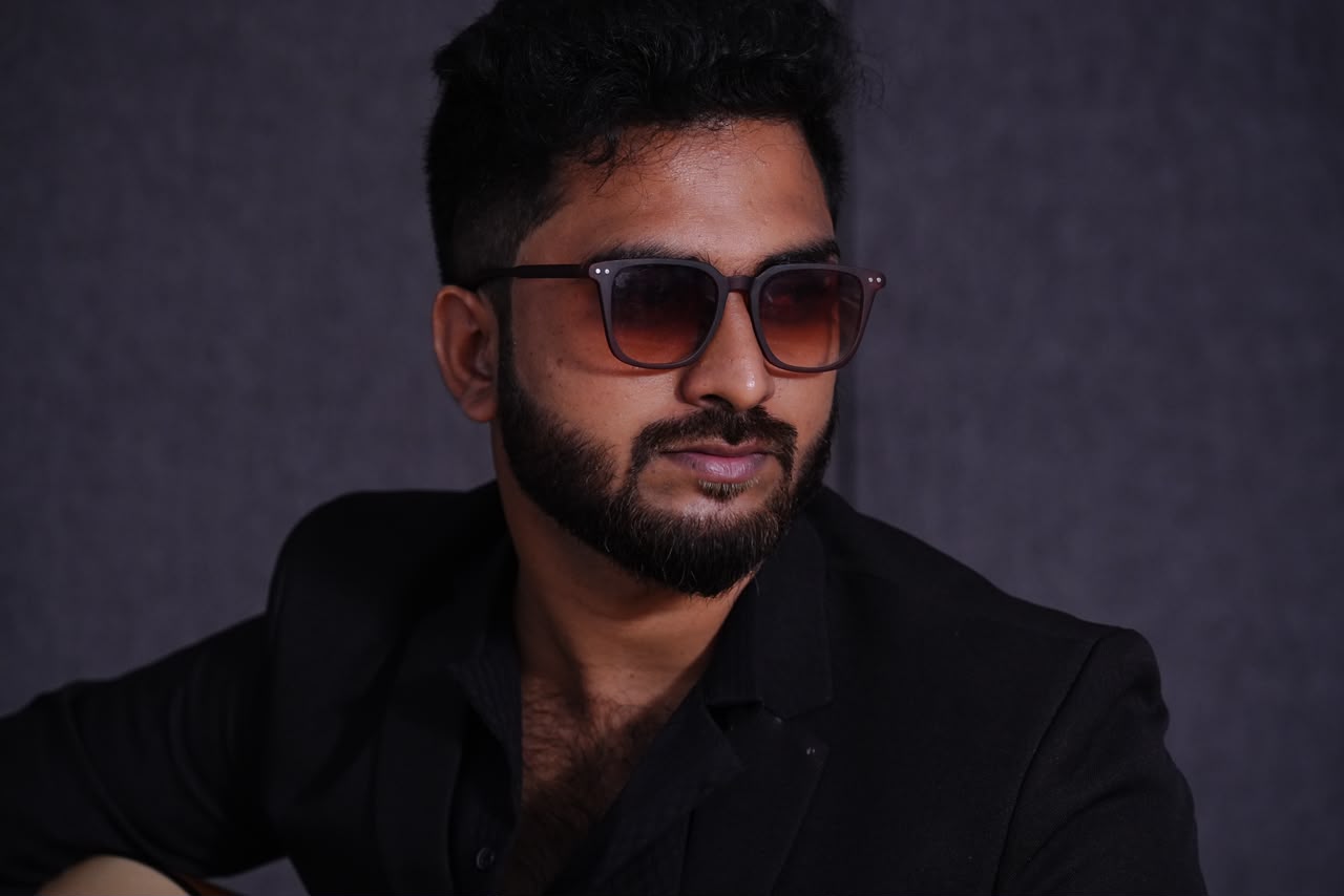 SANTHOSH K